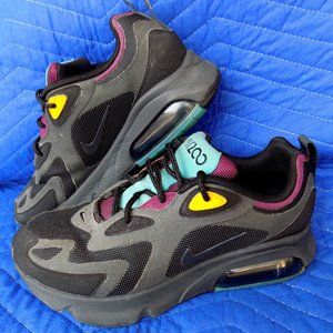 Nike Air Max 200 Black Sneakers - Size 7-1/2